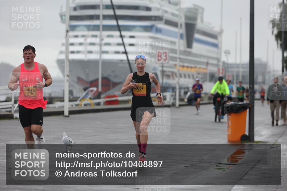 13.09.2026 - Kiel Lauf Andreas Tolksdorf http://msf.ph/oto/10408897 13.09.2026 11:41:40 Kiellinie 4114, 8057, 3 meine-sportfotos.de