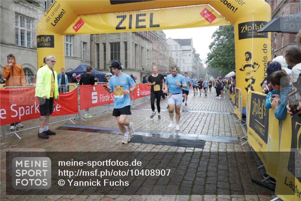 13.09.2026 - Kiel Lauf Yannick Fuchs http://msf.ph/oto/10408907 13.09.2026 10:36:49 Ziel 229, 2966, 4464, 4692, 6309, 7312, 8055, 8099, 8494, 8760, 9352, 9554, 10608, 11619, 11867, 12104, 1278, 1477, 1534, 1584, 1653, 2095, 2286, 2380, 2425, 2571, 4029, 4078, 4172, 4692, 5045, 5466, 5541, 5574, 6763, 7158, 7177, 7252, 7312, 7920, 8242, 8494, 8554, 8743, 8923, 9201, 10075, 10852, 11113, 11145, 12022, 388, 886, 990, 1211, 4928, 5331, 6671, 8162, 8390, 8391, 8792, 9289, 9657, 9901, 10317, 11101, 11883, 12545, 1003, 4971, 7920, 8224, 8554, 8579, 8743 meine-sportfotos.de