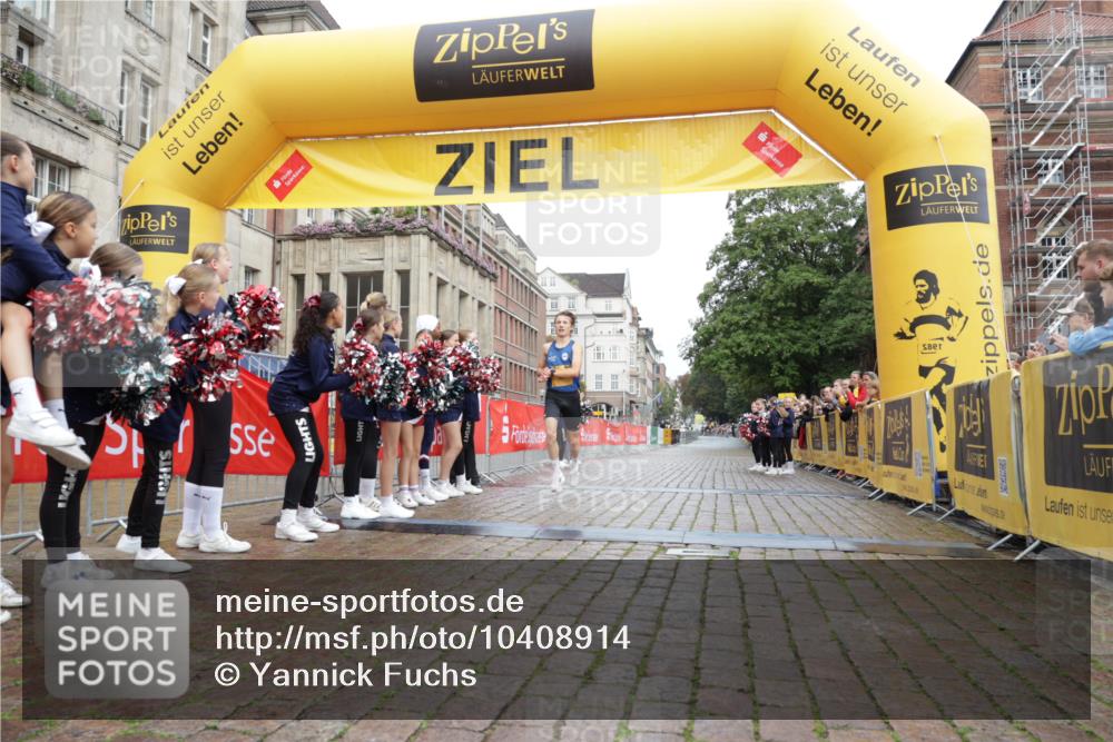 13.09.2026 - Kiel Lauf Yannick Fuchs http://msf.ph/oto/10408914 13.09.2026 09:30:35 Ziel 3232 meine-sportfotos.de