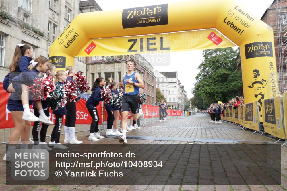 13.09.2026 - Kiel Lauf Yannick Fuchs http://msf.ph/oto/10408934 13.09.2026 09:30:36 Ziel 3232, 12703 meine-sportfotos.de