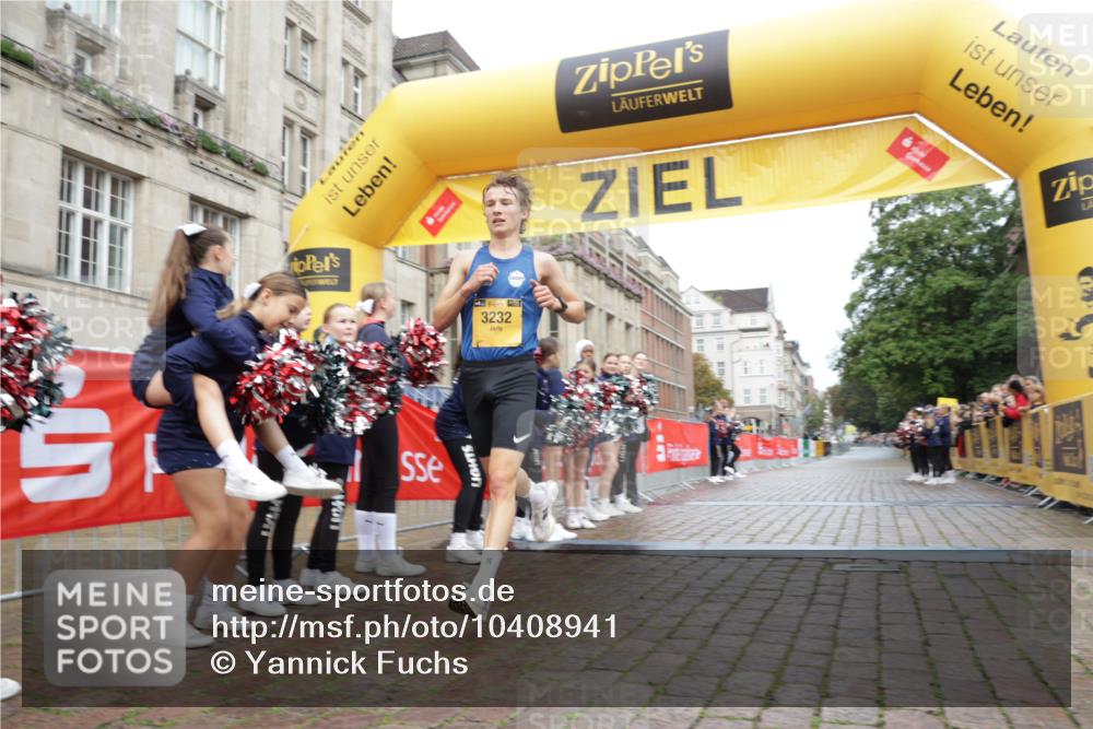 13.09.2026 - Kiel Lauf Yannick Fuchs http://msf.ph/oto/10408941 13.09.2026 09:30:36 Ziel 3232, 12703 meine-sportfotos.de