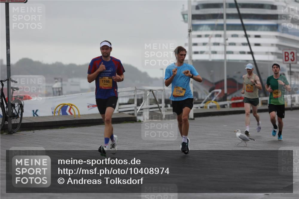 13.09.2026 - Kiel Lauf Andreas Tolksdorf http://msf.ph/oto/10408974 13.09.2026 11:41:53 Kiellinie 1166, 3194, 12449, 3 meine-sportfotos.de