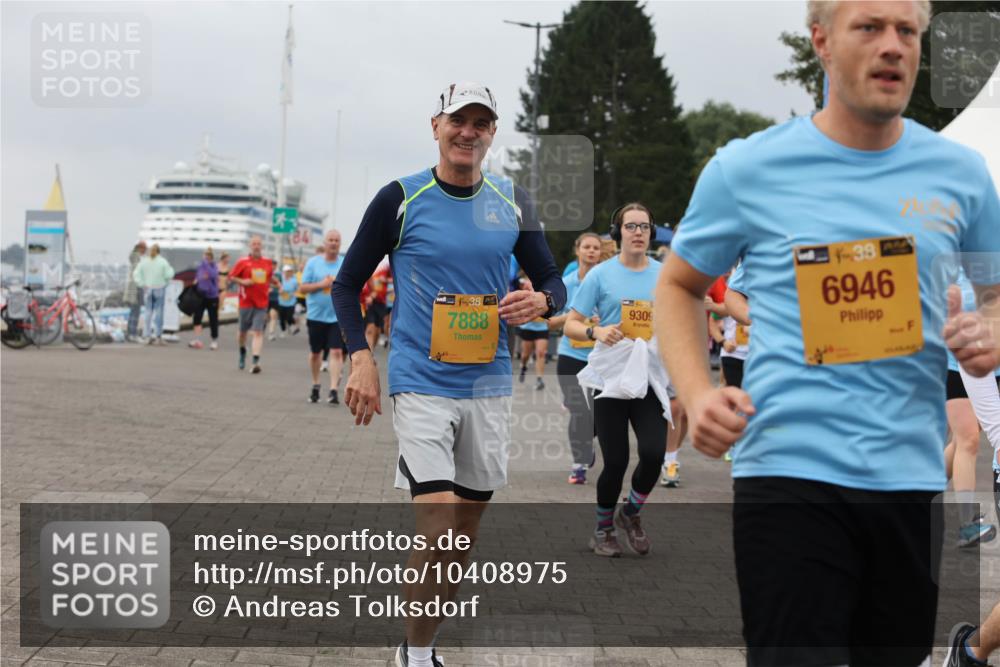 13.09.2026 - Kiel Lauf Andreas Tolksdorf http://msf.ph/oto/10408975 13.09.2026 10:00:39 Kiellinie 38, 7888, 9309, 39, 6946 meine-sportfotos.de