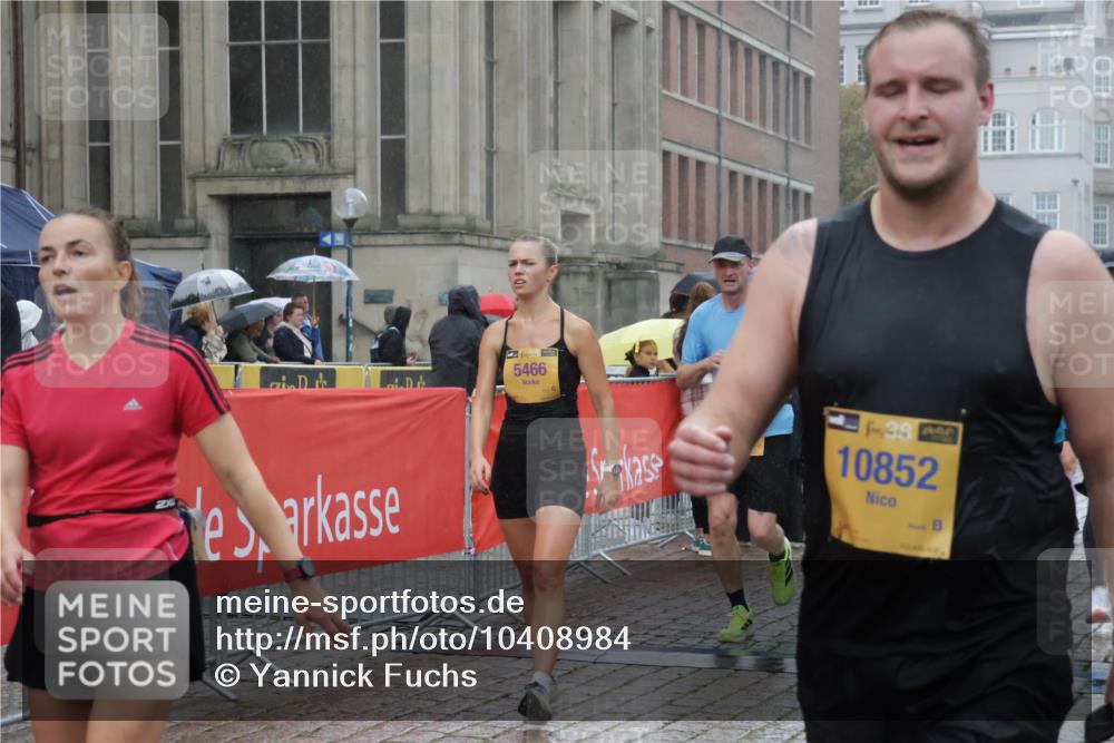13.09.2026 - Kiel Lauf Yannick Fuchs http://msf.ph/oto/10408984 13.09.2026 10:37:00 Ziel 990, 1211, 4928, 5331, 8055, 8099, 8162, 8390, 8391, 9289, 9657, 10317, 10608, 11101, 11867, 11883, 12545, 229, 1278, 1534, 1584, 2095, 2380, 2425, 2571, 2966, 4029, 4464, 4692, 5045, 5541, 5574, 6309, 7177, 7252, 7312, 8055, 8242, 8494, 8760, 8923, 9352, 9554, 11113, 11619, 12104, 388, 886, 1142, 1217, 1313, 2601, 2925, 5471, 6671, 6720, 7640, 7729, 7987, 8026, 8463, 8628, 8792, 9208, 9435, 9901, 9977, 11748, 11911, 12311, 12314, 12742, 1278, 1477, 1653, 2286, 2380, 4078 meine-sportfotos.de