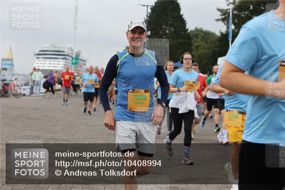 13.09.2026 - Kiel Lauf Andreas Tolksdorf http://msf.ph/oto/10408994 13.09.2026 10:00:39 Kiellinie 38, 7888, 9309, 38, 2336 meine-sportfotos.de