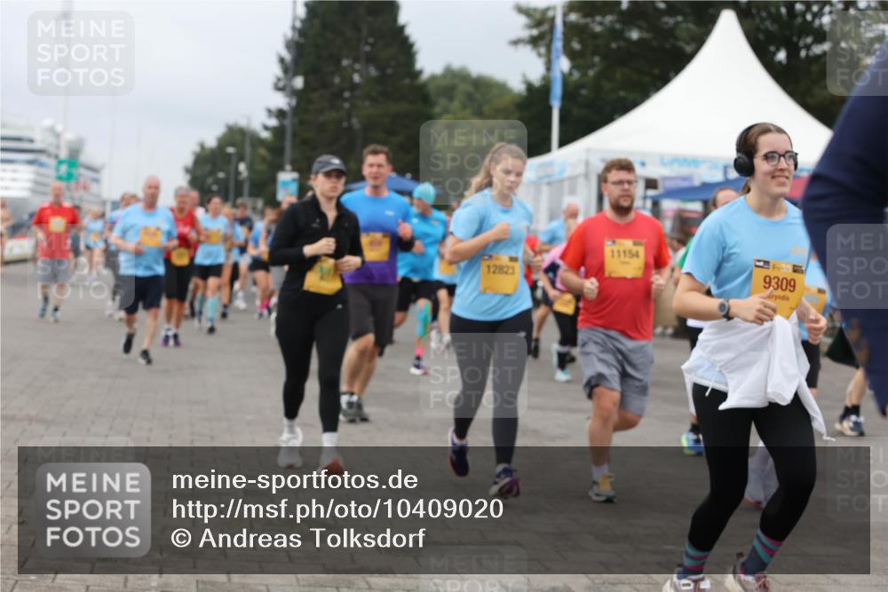 13.09.2026 - Kiel Lauf Andreas Tolksdorf http://msf.ph/oto/10409020 13.09.2026 10:00:41 Kiellinie 12823, 11154, 9309 meine-sportfotos.de