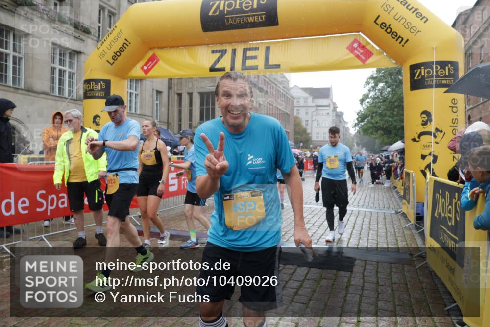 13.09.2026 - Kiel Lauf Yannick Fuchs http://msf.ph/oto/10409026 13.09.2026 10:37:03 Ziel 388, 886, 990, 1211, 4928, 5331, 6671, 8099, 8162, 8390, 8391, 8792, 9289, 9657, 9901, 10317, 10608, 11101, 11883, 12545, 229, 1534, 1584, 2095, 2380, 2425, 2571, 2966, 4464, 4692, 5045, 5541, 5574, 6309, 7177, 7312, 8055, 8494, 8760, 9352, 9554, 10608, 11113, 11619, 11867, 12104, 176, 595, 1142, 1217, 1313, 2601, 2925, 5471, 6720, 7640, 7729, 7987, 8026, 8463, 8515, 8628, 8820, 9208, 9435, 9540, 9977, 11748, 11911, 12311, 12314, 12742, 1278, 1477, 2286, 2380, 2425 meine-sportfotos.de