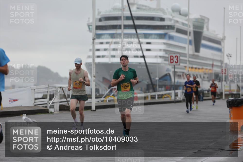 13.09.2026 - Kiel Lauf Andreas Tolksdorf http://msf.ph/oto/10409033 13.09.2026 11:41:56 Kiellinie 9575, 12449, 3 meine-sportfotos.de