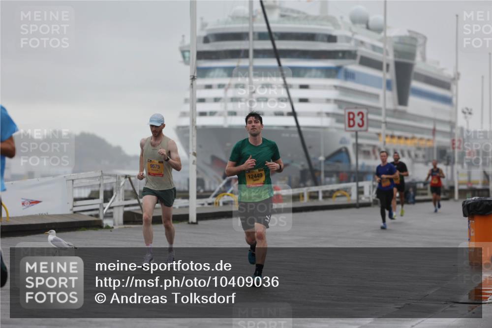 13.09.2026 - Kiel Lauf Andreas Tolksdorf http://msf.ph/oto/10409036 13.09.2026 11:41:56 Kiellinie 9575, 12449, 3 meine-sportfotos.de