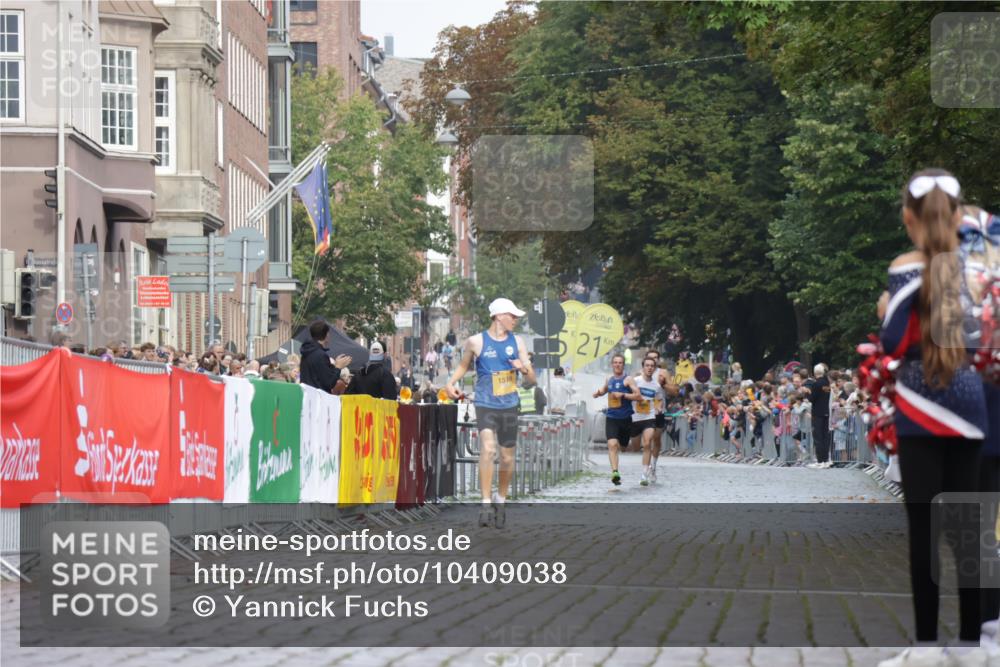 13.09.2026 - Kiel Lauf Yannick Fuchs http://msf.ph/oto/10409038 13.09.2026 09:31:25 Ziel 12703, 1515, 1519, 2409, 5339, 6685 meine-sportfotos.de