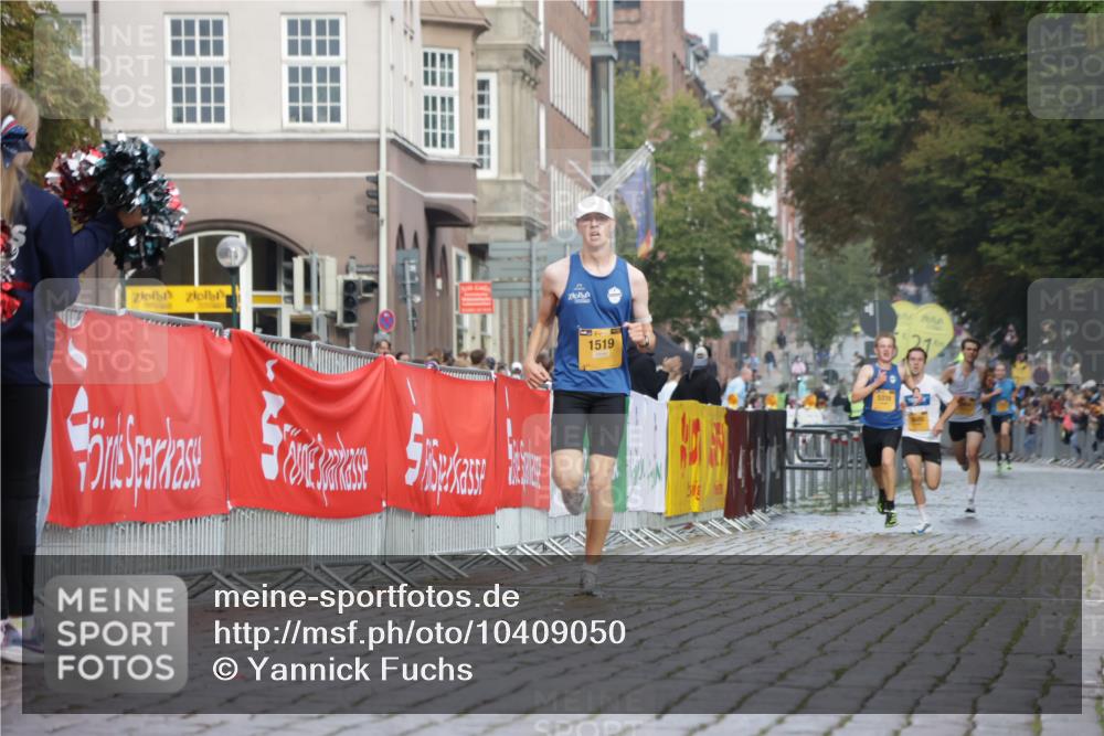 13.09.2026 - Kiel Lauf Yannick Fuchs http://msf.ph/oto/10409050 13.09.2026 09:31:29 Ziel 1519, 6685, 12703, 1515, 2409, 5339, 12703 meine-sportfotos.de