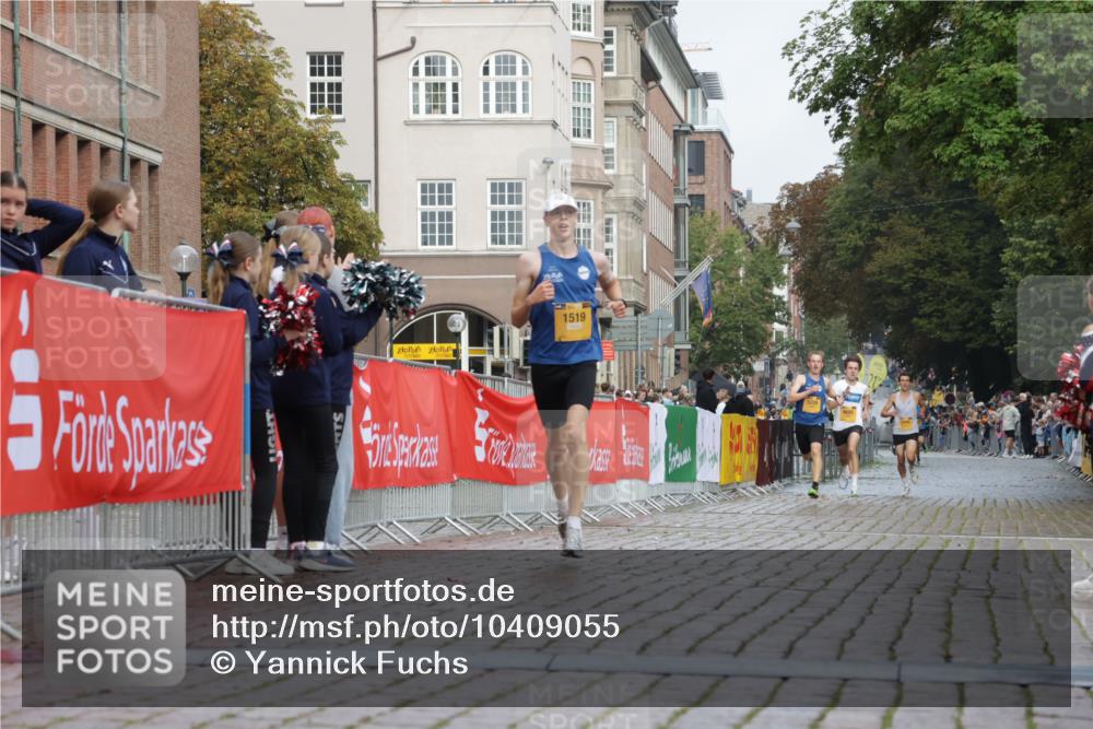 13.09.2026 - Kiel Lauf Yannick Fuchs http://msf.ph/oto/10409055 13.09.2026 09:31:31 Ziel 1519, 5339, 6685, 12703, 1515, 2409, 12703 meine-sportfotos.de