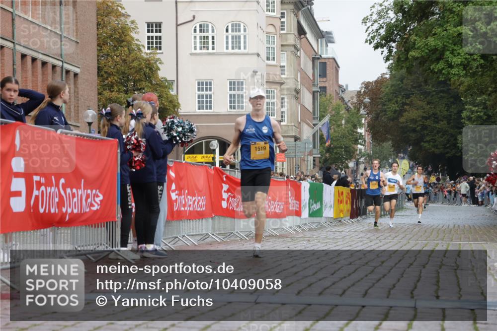 13.09.2026 - Kiel Lauf Yannick Fuchs http://msf.ph/oto/10409058 13.09.2026 09:31:31 Ziel 1519, 5339, 6685, 12703, 1515, 2409, 12703 meine-sportfotos.de