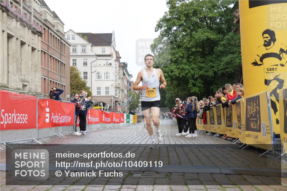 13.09.2026 - Kiel Lauf Yannick Fuchs http://msf.ph/oto/10409119 13.09.2026 09:31:42 Ziel 1515, 2409, 5339, 6685, 1519 meine-sportfotos.de