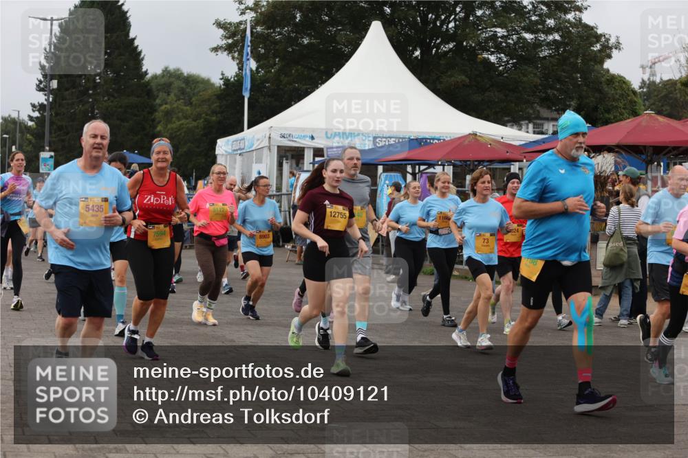 13.09.2026 - Kiel Lauf Andreas Tolksdorf http://msf.ph/oto/10409121 13.09.2026 10:00:44 Kiellinie 38, 5435, 7594, 5112, 8903, 12755, 40, 1160, 73, 024, 198 meine-sportfotos.de