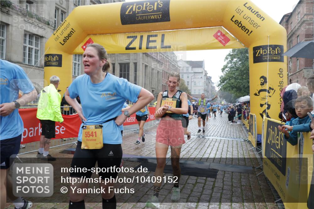 13.09.2026 - Kiel Lauf Yannick Fuchs http://msf.ph/oto/10409152 13.09.2026 10:37:15 Ziel 388, 886, 1142, 1217, 1313, 2601, 2925, 5331, 5471, 6671, 6720, 7640, 7729, 7987, 8026, 8463, 8628, 8792, 9208, 9435, 9901, 9977, 11101, 11748, 11911, 12311, 12314, 12545, 12742, 229, 990, 1211, 2966, 4464, 4928, 5331, 6309, 8055, 8099, 8162, 8390, 8391, 8760, 9289, 9352, 9554, 9657, 10317, 10608, 11101, 11619, 11867, 11883, 12104, 12545, 176, 595, 1479, 3028, 3137, 3981, 4375, 4521, 4877, 5262, 6705, 6796, 8146, 8515, 8567, 8820, 9540, 10393, 10952, 11685, 1534, 1584 meine-sportfotos.de