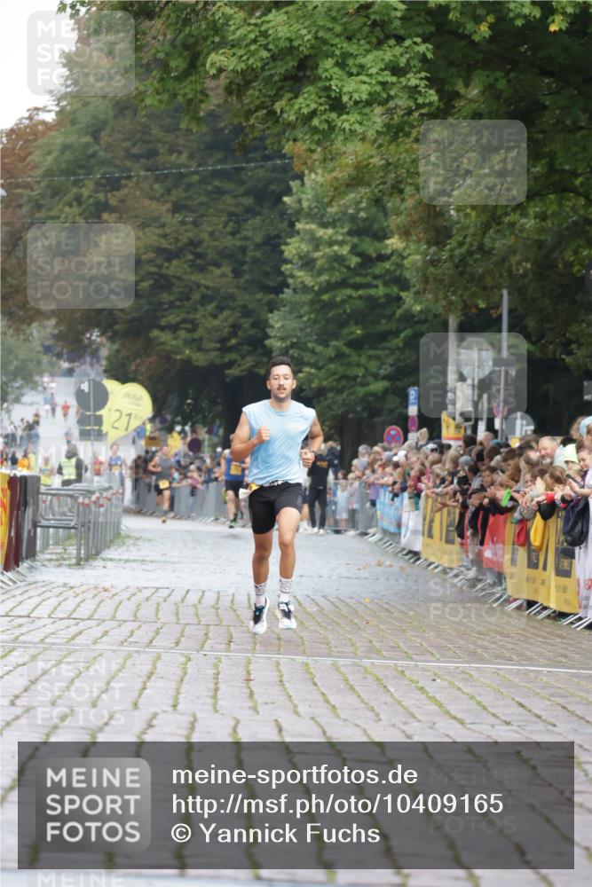 13.09.2026 - Kiel Lauf Yannick Fuchs http://msf.ph/oto/10409165 13.09.2026 09:32:15 Ziel 11683, 1515, 41, 44, 7958, 2409, 5339, 6685 meine-sportfotos.de