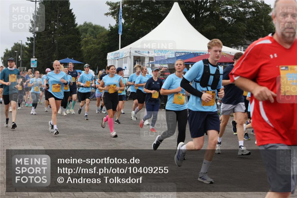 13.09.2026 - Kiel Lauf Andreas Tolksdorf http://msf.ph/oto/10409255 13.09.2026 10:00:49 Kiellinie 7724, 11711, 10469, 170, 174, 350, 99 meine-sportfotos.de