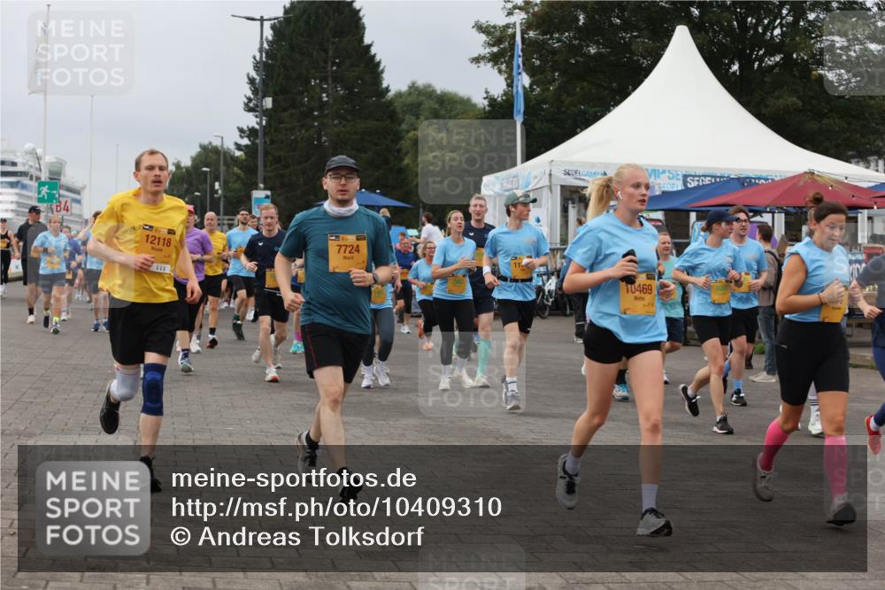 13.09.2026 - Kiel Lauf Andreas Tolksdorf http://msf.ph/oto/10409310 13.09.2026 10:00:50 Kiellinie 4, 39, 12118, 7724, 10469 meine-sportfotos.de