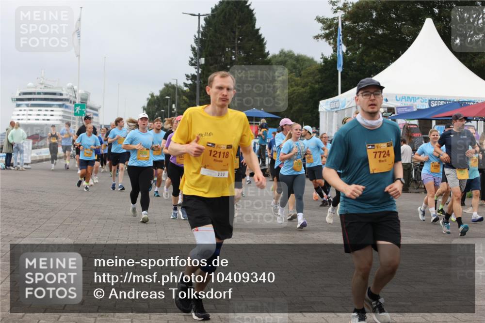 13.09.2026 - Kiel Lauf Andreas Tolksdorf http://msf.ph/oto/10409340 13.09.2026 10:00:51 Kiellinie 810, 12118, 7724, 12092, 7229 meine-sportfotos.de