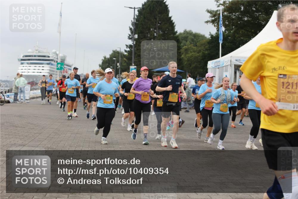13.09.2026 - Kiel Lauf Andreas Tolksdorf http://msf.ph/oto/10409354 13.09.2026 10:00:52 Kiellinie 9275, 8105, 12213, 11453, 1211 meine-sportfotos.de