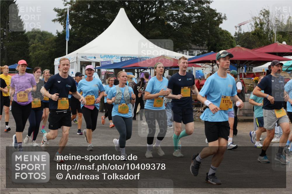 13.09.2026 - Kiel Lauf Andreas Tolksdorf http://msf.ph/oto/10409378 13.09.2026 10:00:53 Kiellinie 8105, 8271, 9275, 39, 12213, 11453, 247, 2683, 39, 7011, 15, 39, 11712 meine-sportfotos.de