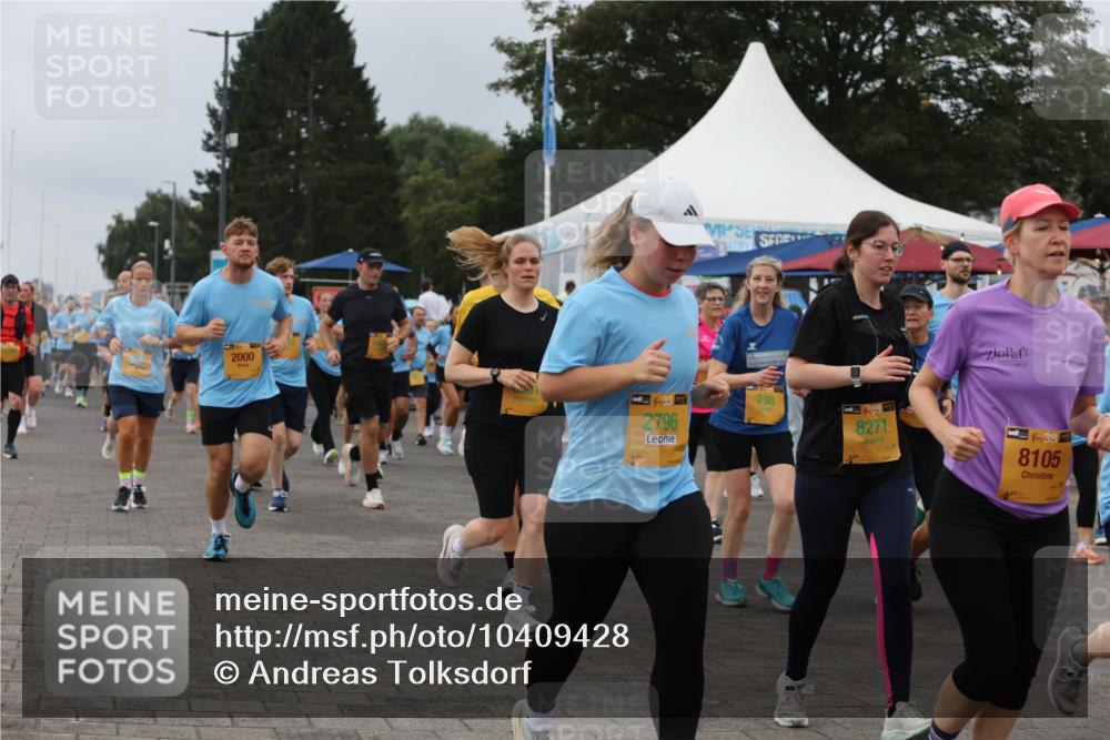 13.09.2026 - Kiel Lauf Andreas Tolksdorf http://msf.ph/oto/10409428 13.09.2026 10:00:55 Kiellinie 2000, 38, 2796, 238, 38, 8271, 139, 8105 meine-sportfotos.de