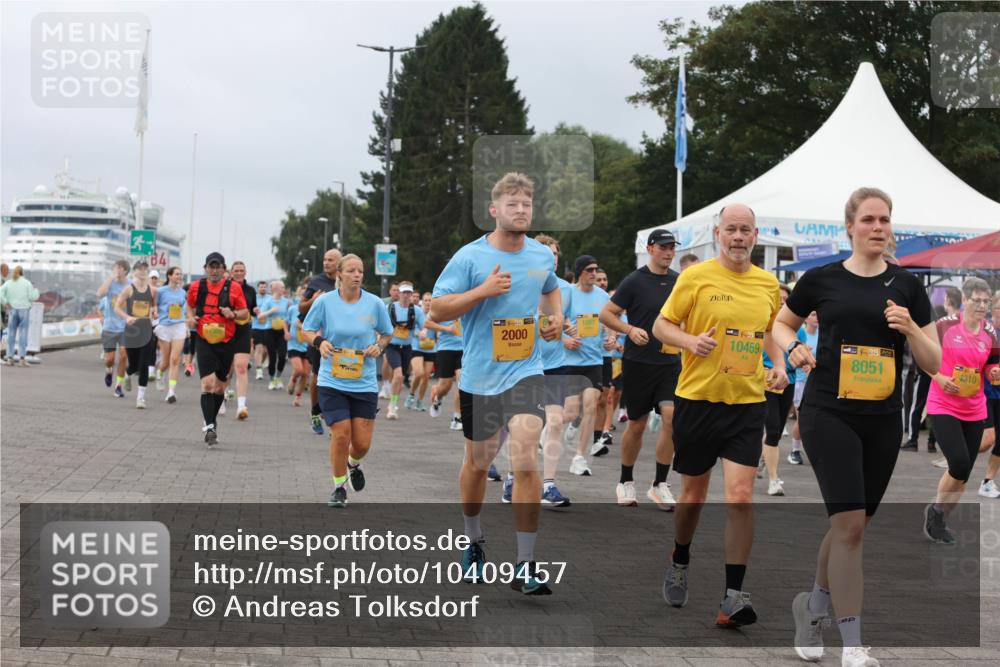 13.09.2026 - Kiel Lauf Andreas Tolksdorf http://msf.ph/oto/10409457 13.09.2026 10:00:56 Kiellinie 39, 2000, 10459, 38, 8051 meine-sportfotos.de