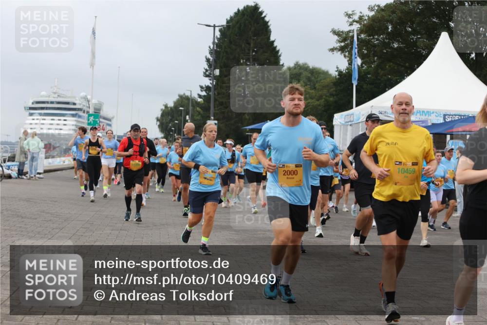13.09.2026 - Kiel Lauf Andreas Tolksdorf http://msf.ph/oto/10409469 13.09.2026 10:00:56 Kiellinie 38, 2000, 39, 10459 meine-sportfotos.de