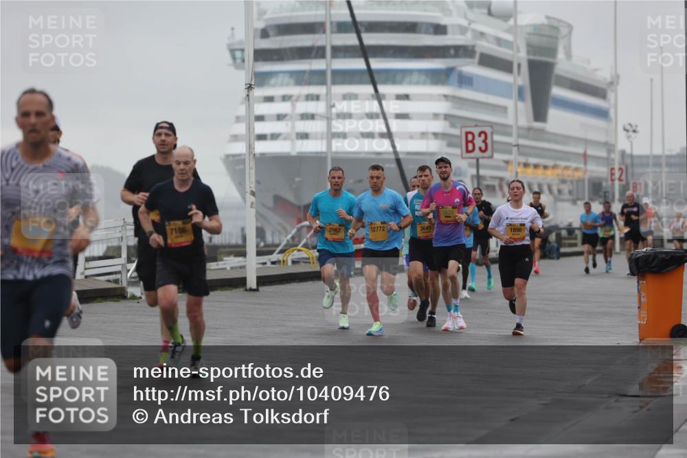 13.09.2026 - Kiel Lauf Andreas Tolksdorf http://msf.ph/oto/10409476 13.09.2026 11:42:29 Kiellinie 7186, 3967, 12772, 3643, 3, 1856, 2 meine-sportfotos.de