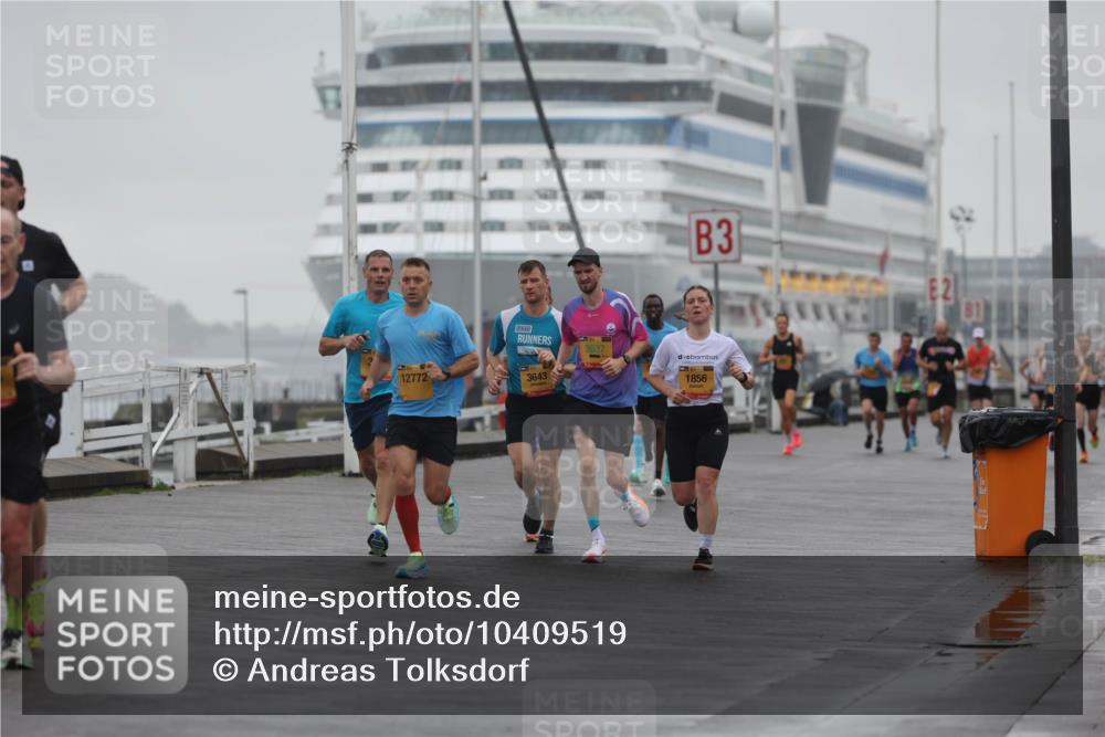13.09.2026 - Kiel Lauf Andreas Tolksdorf http://msf.ph/oto/10409519 13.09.2026 11:42:30 Kiellinie 3, 20 meine-sportfotos.de