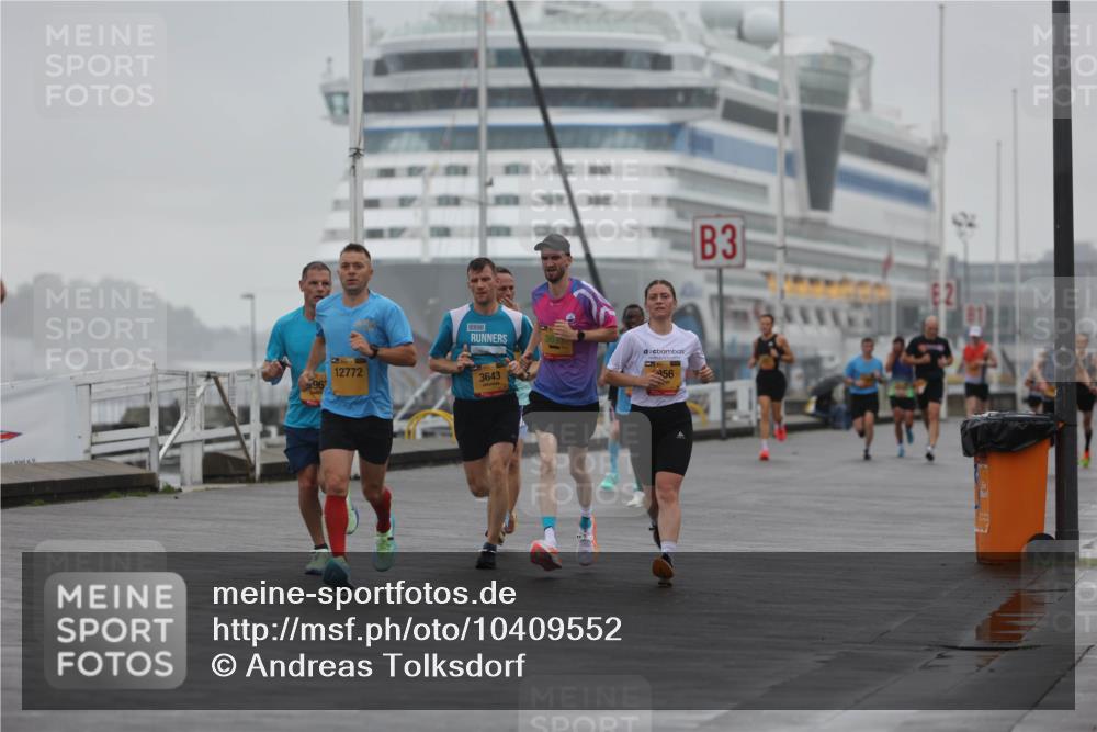 13.09.2026 - Kiel Lauf Andreas Tolksdorf http://msf.ph/oto/10409552 13.09.2026 11:42:31 Kiellinie 96, 12772, 3643, 56, 3, 2 meine-sportfotos.de