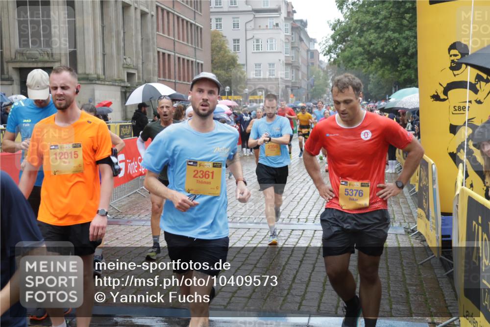 13.09.2026 - Kiel Lauf Yannick Fuchs http://msf.ph/oto/10409573 13.09.2026 10:38:29 Ziel 69, 1192, 1974, 2505, 3307, 4241, 4514, 4576, 4659, 5425, 5440, 5706, 5780, 5982, 6774, 7235, 7463, 8324, 8687, 9049, 9246, 9459, 9470, 9761, 10044, 10343, 10652, 10807, 10959, 11108, 11303, 11590, 12276, 12366, 12776, 265, 701, 861, 1193, 1326, 2275, 2358, 2538, 2792, 2897, 3307, 3566, 4009, 4226, 4411, 4465, 4832, 5048, 5122, 5136, 5972, 6463, 6675, 6769, 7130, 7682, 7775, 7830, 8560, 8573, 9250, 9993, 10439, 10849, 11168, 12313, 12674, 197, 843, 4052 meine-sportfotos.de
