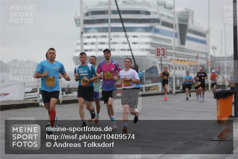 13.09.2026 - Kiel Lauf Andreas Tolksdorf http://msf.ph/oto/10409574 13.09.2026 11:42:32 Kiellinie 3637, 12772, 36, 1856, 3 meine-sportfotos.de