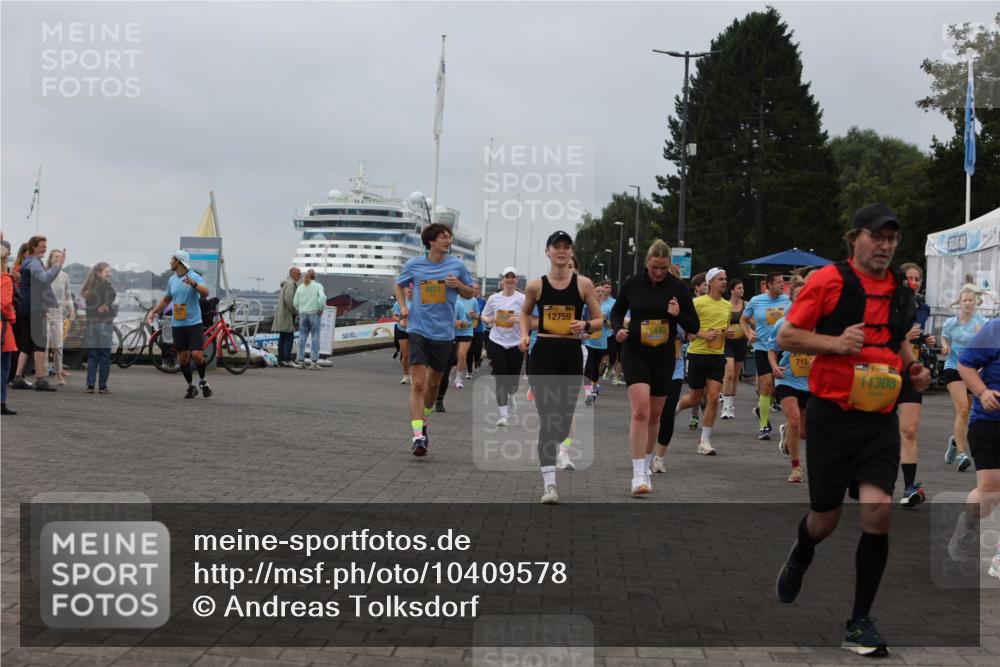 13.09.2026 - Kiel Lauf Andreas Tolksdorf http://msf.ph/oto/10409578 13.09.2026 10:01:00 Kiellinie 8813, 12759, 11443, 715, 11308 meine-sportfotos.de