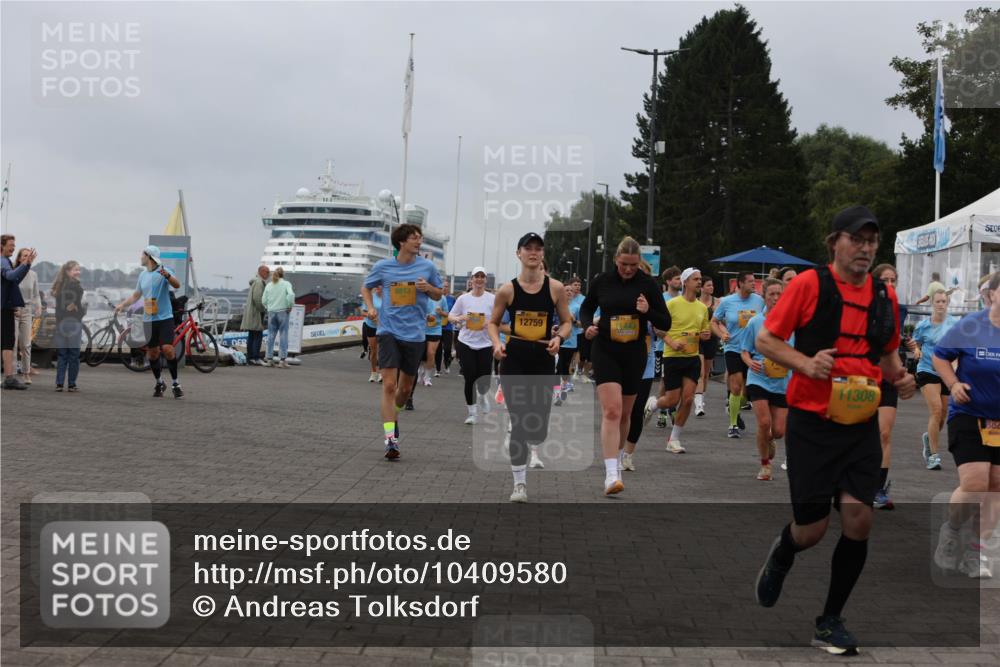 13.09.2026 - Kiel Lauf Andreas Tolksdorf http://msf.ph/oto/10409580 13.09.2026 10:01:00 Kiellinie 8813, 12759, 11308 meine-sportfotos.de