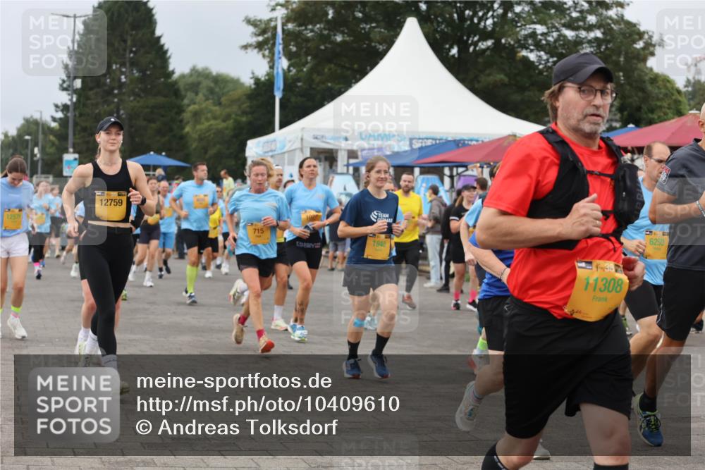13.09.2026 - Kiel Lauf Andreas Tolksdorf http://msf.ph/oto/10409610 13.09.2026 10:01:01 Kiellinie 12579, 38, 12759, 715, 1940, 38, 11308, 6250 meine-sportfotos.de