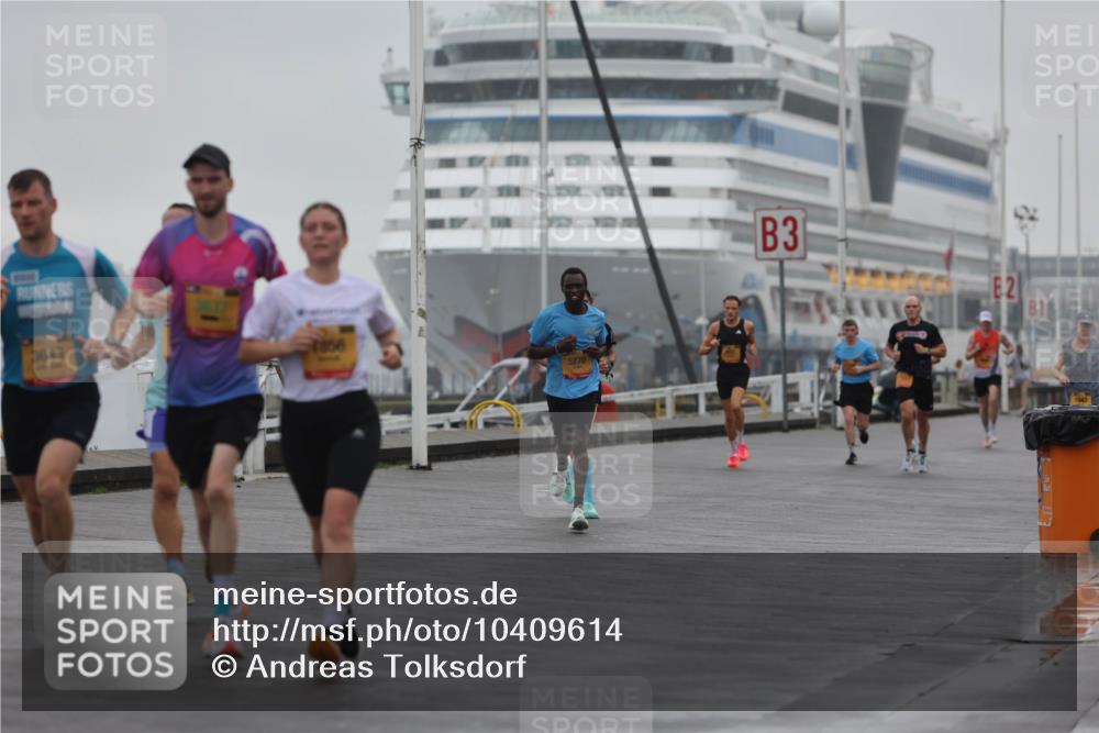 13.09.2026 - Kiel Lauf Andreas Tolksdorf http://msf.ph/oto/10409614 13.09.2026 11:42:34 Kiellinie 3643, 7856, 5270, 3, 2 meine-sportfotos.de