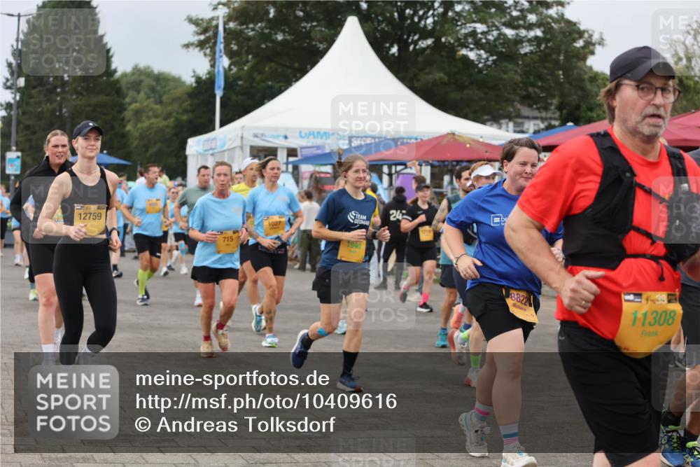 13.09.2026 - Kiel Lauf Andreas Tolksdorf http://msf.ph/oto/10409616 13.09.2026 10:01:02 Kiellinie 12759, 715, 1027, 1940, 24, 8822, 38, 11308 meine-sportfotos.de