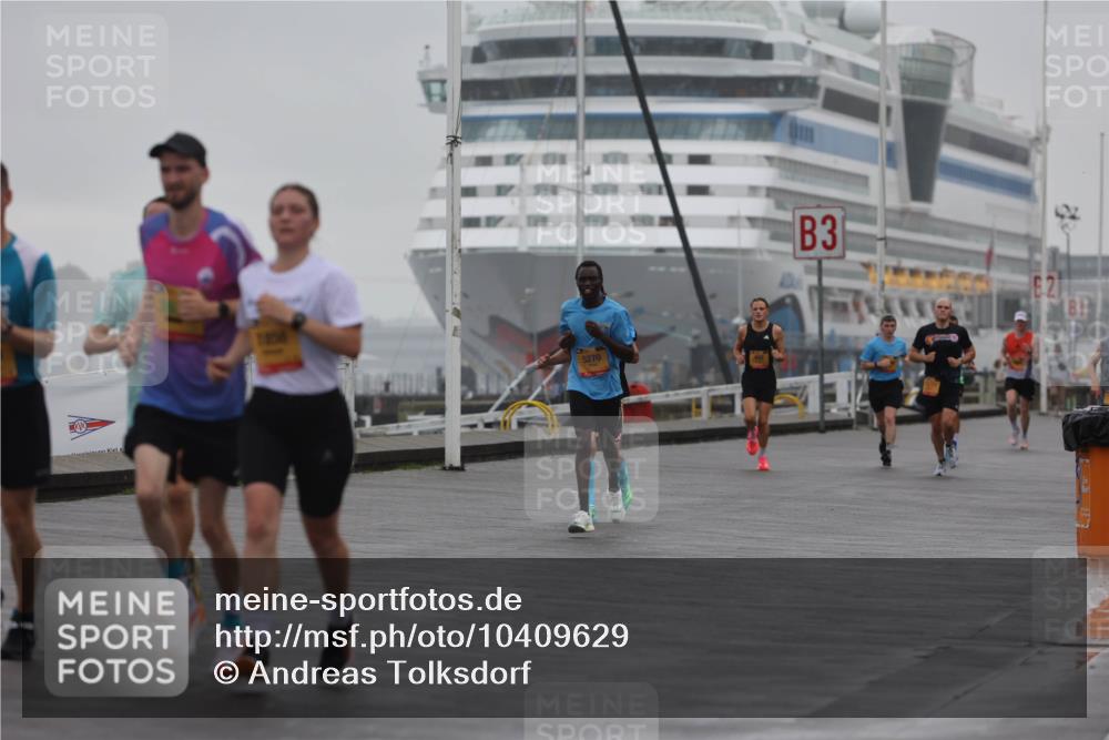 13.09.2026 - Kiel Lauf Andreas Tolksdorf http://msf.ph/oto/10409629 13.09.2026 11:42:34 Kiellinie 3 meine-sportfotos.de