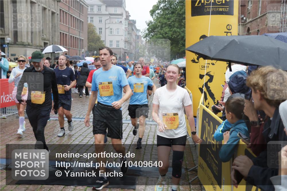 13.09.2026 - Kiel Lauf Yannick Fuchs http://msf.ph/oto/10409640 13.09.2026 10:39:42 Ziel 437, 1496, 1631, 1733, 2159, 2170, 2514, 2863, 3110, 4248, 4301, 5202, 5295, 5677, 6033, 6044, 6744, 7180, 7259, 7379, 7466, 7616, 7807, 7904, 8207, 9169, 9170, 9992, 10734, 11186, 11258, 11279, 11509, 11740, 11802, 289, 860, 984, 1066, 1237, 1329, 1639, 1945, 2349, 3185, 3243, 4006, 4296, 4368, 4663, 4812, 5140, 5295, 5628, 6044, 6486, 6602, 6650, 6924, 7304, 7381, 7444, 7871, 7936, 8892, 9098, 9493, 9976, 10010, 10527, 10580, 10782, 10869, 10872, 1147, 29 meine-sportfotos.de