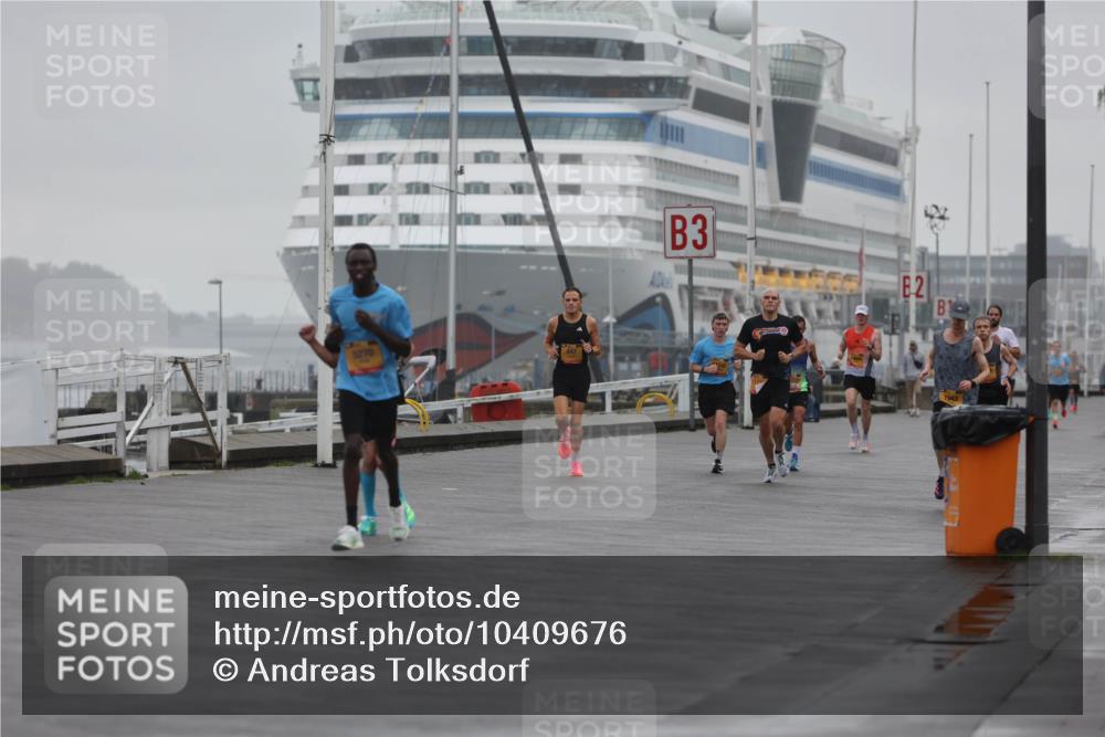 13.09.2026 - Kiel Lauf Andreas Tolksdorf http://msf.ph/oto/10409676 13.09.2026 11:42:36 Kiellinie 5270, 3, 2 meine-sportfotos.de