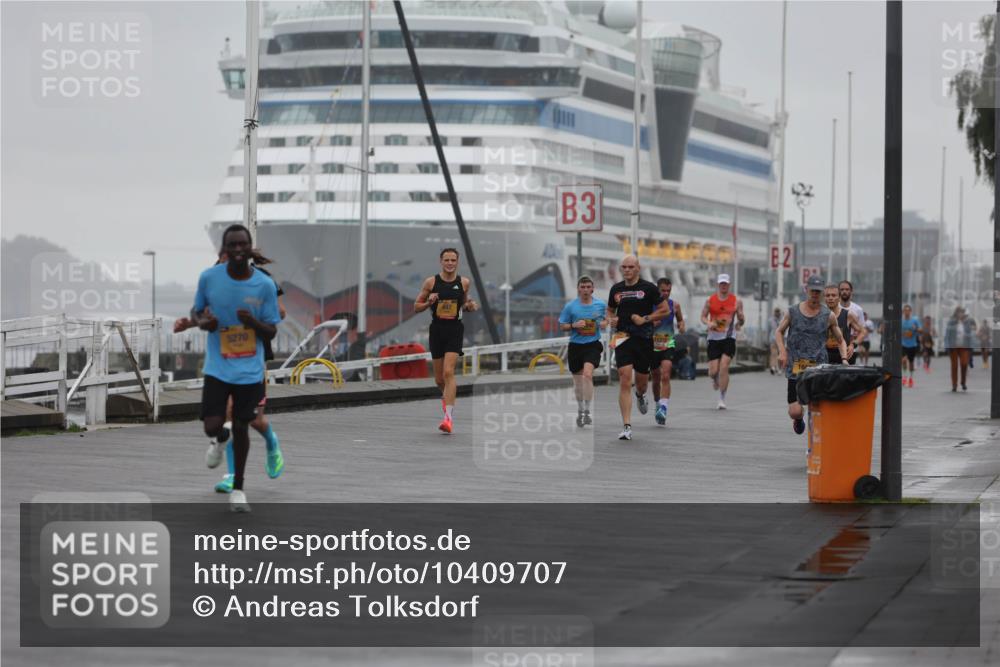 13.09.2026 - Kiel Lauf Andreas Tolksdorf http://msf.ph/oto/10409707 13.09.2026 11:42:36 Kiellinie 5270, 3, 2 meine-sportfotos.de