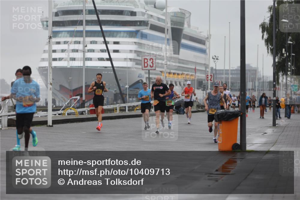 13.09.2026 - Kiel Lauf Andreas Tolksdorf http://msf.ph/oto/10409713 13.09.2026 11:42:37 Kiellinie 3 meine-sportfotos.de