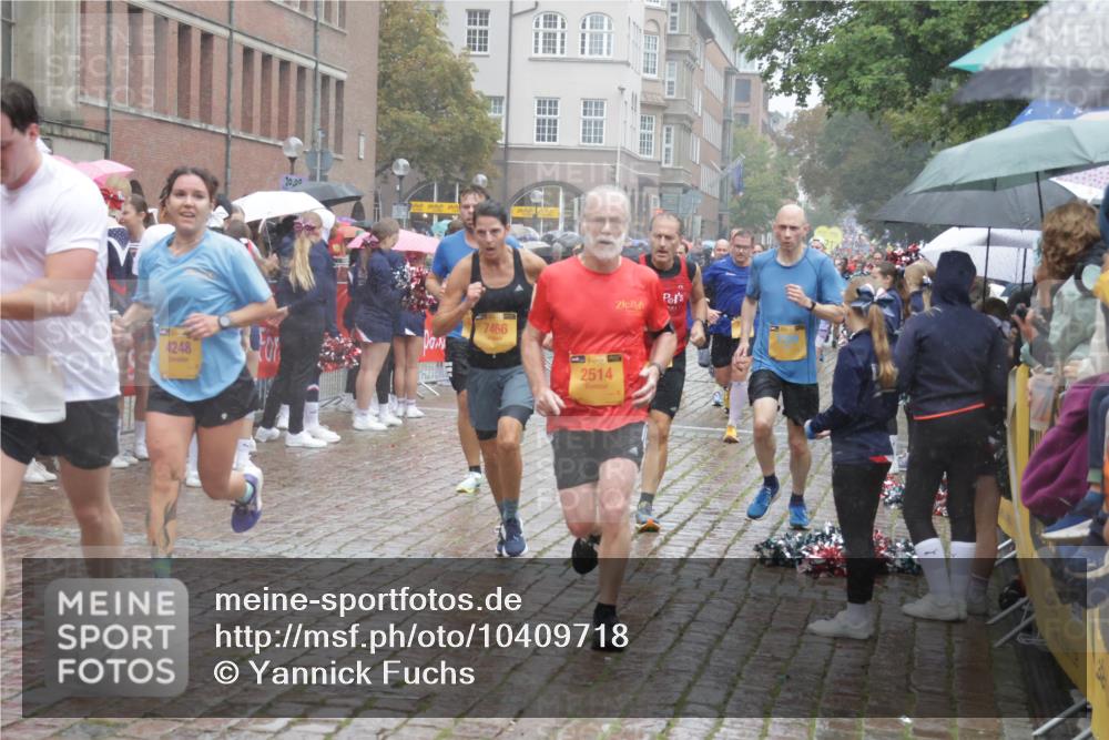 13.09.2026 - Kiel Lauf Yannick Fuchs http://msf.ph/oto/10409718 13.09.2026 10:40:16 Ziel 338, 529, 1096, 1810, 2145, 2313, 4374, 4442, 4457, 4688, 5029, 7156, 7165, 7587, 7984, 8168, 8187, 9086, 9489, 9535, 9658, 9983, 10256, 10532, 11888, 12209, 12445, 12471, 246, 523, 1147, 1371, 1631, 1786, 2159, 2514, 2525, 3110, 3322, 3593, 3770, 3949, 4248, 4443, 4824, 4845, 4932, 5816, 5942, 5985, 6033, 7180, 7200, 7259, 7379, 7466, 7472, 7837, 7904, 8139, 8207, 8805, 9080, 9294, 9534, 9992, 10025, 10156, 10337, 10596, 10995, 11003, 11250, 12415 meine-sportfotos.de
