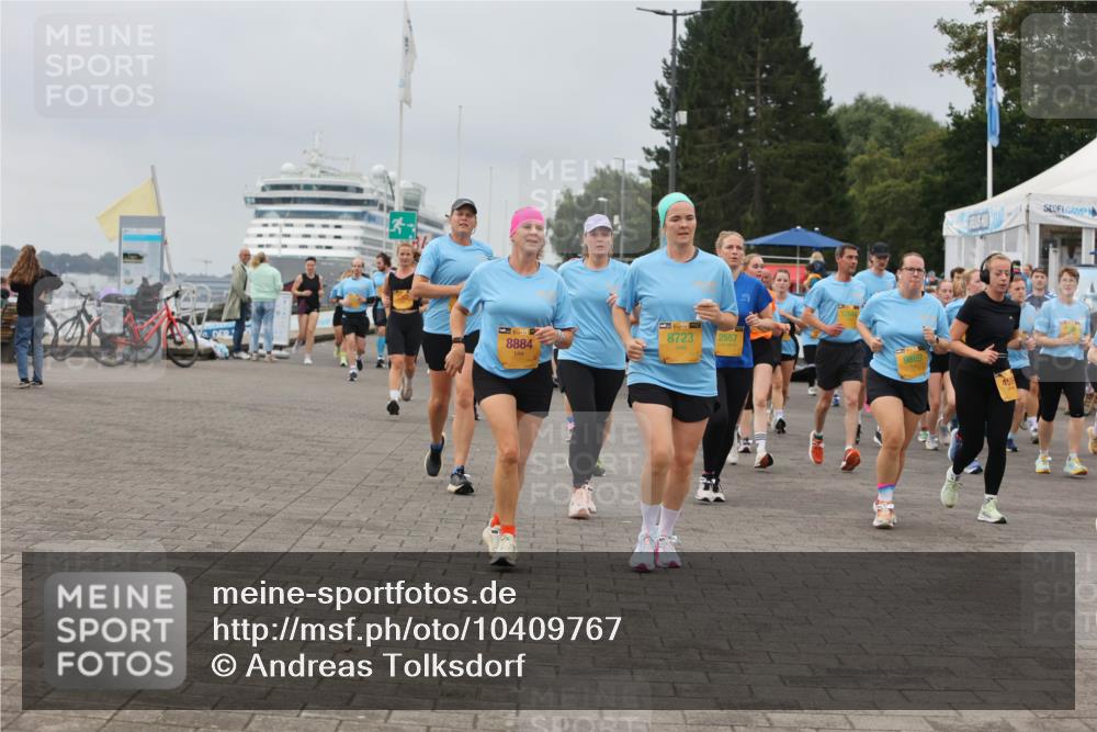 13.09.2026 - Kiel Lauf Andreas Tolksdorf http://msf.ph/oto/10409767 13.09.2026 10:01:09 Kiellinie 38, 8723, 2557, 8884, 9869, 4519 meine-sportfotos.de
