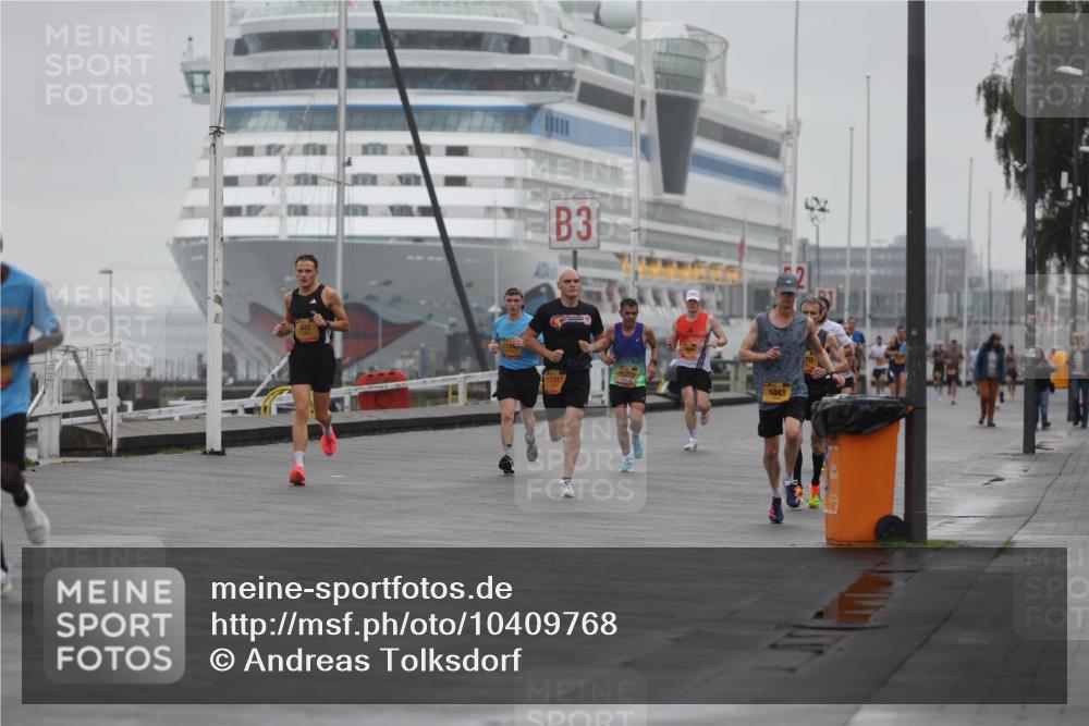 13.09.2026 - Kiel Lauf Andreas Tolksdorf http://msf.ph/oto/10409768 13.09.2026 11:42:38 Kiellinie 100 meine-sportfotos.de