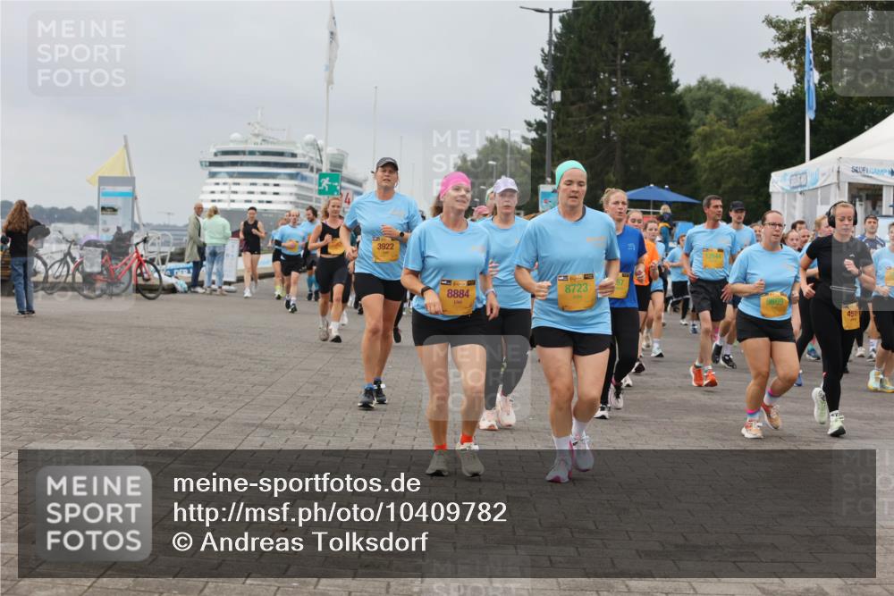 13.09.2026 - Kiel Lauf Andreas Tolksdorf http://msf.ph/oto/10409782 13.09.2026 10:01:09 Kiellinie 3922, 38, 8884, 39, 8723, 9869, 4519 meine-sportfotos.de