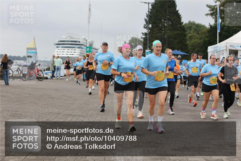 13.09.2026 - Kiel Lauf Andreas Tolksdorf http://msf.ph/oto/10409788 13.09.2026 10:01:09 Kiellinie 3922, 39, 884, 39, 8723, 557, 12644, 9869, 4519 meine-sportfotos.de
