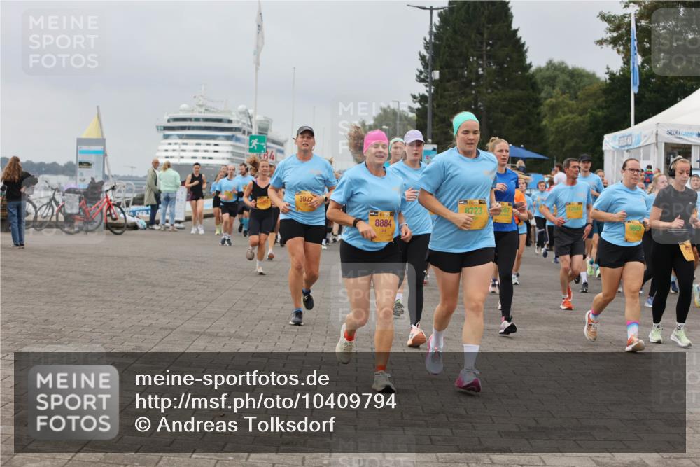 13.09.2026 - Kiel Lauf Andreas Tolksdorf http://msf.ph/oto/10409794 13.09.2026 10:01:10 Kiellinie 4, 3922, 39, 12644, 557, 9869, 8884, 8723 meine-sportfotos.de